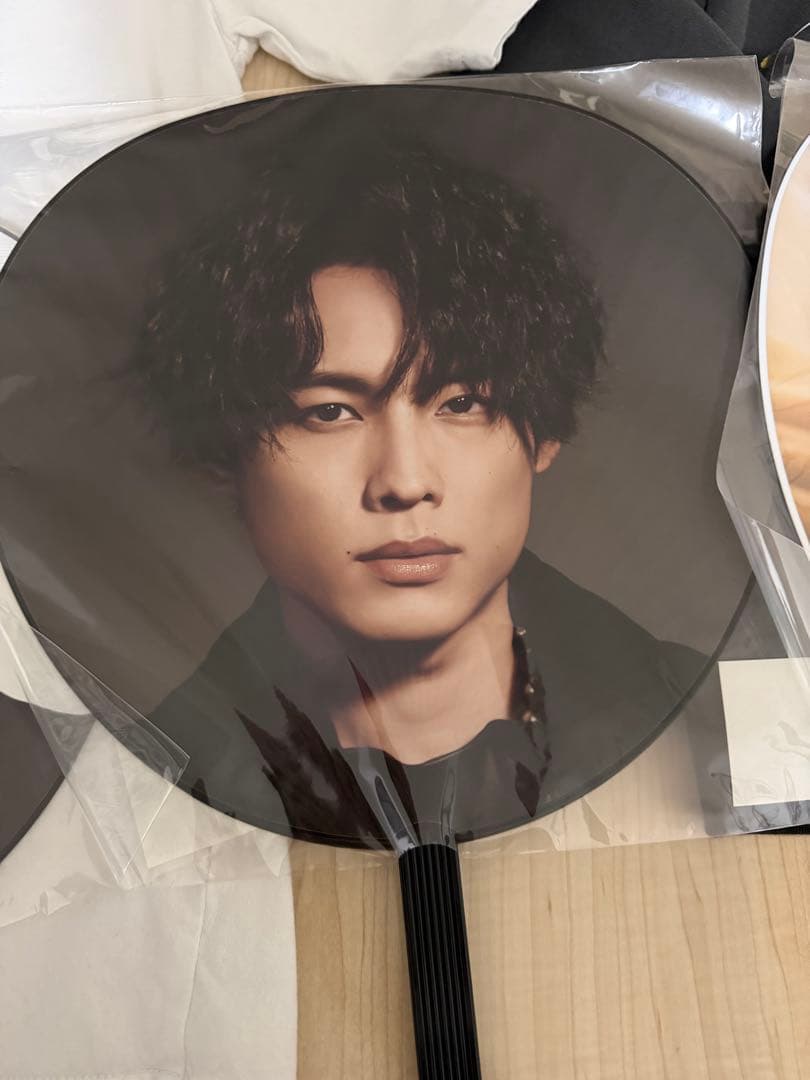 ジャニーズ うちわ セット Tシャツ 2点の通販はau PAY マーケット