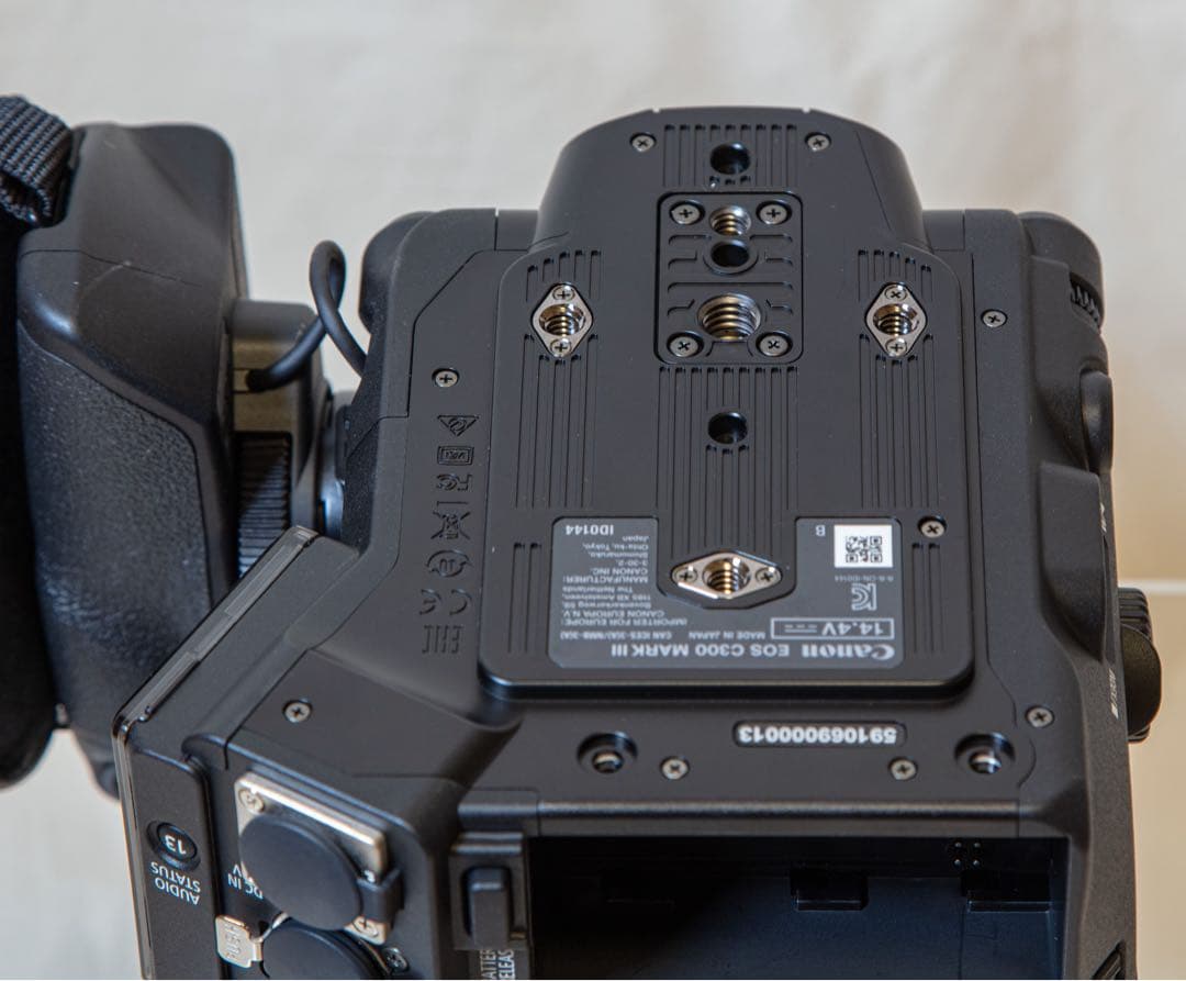 Canon EOS C300 Mark III ボディ（EF）※値下げ中