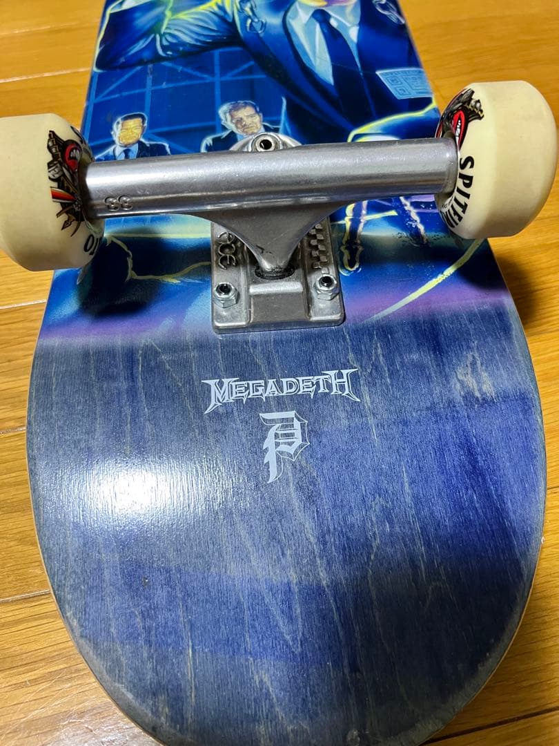 MEGADETH × PRIMITIVEスケートボード コンプリートデッキ