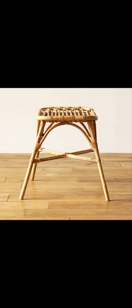 ラタンスツール JUGLAS RECT（ユグラ レクト）