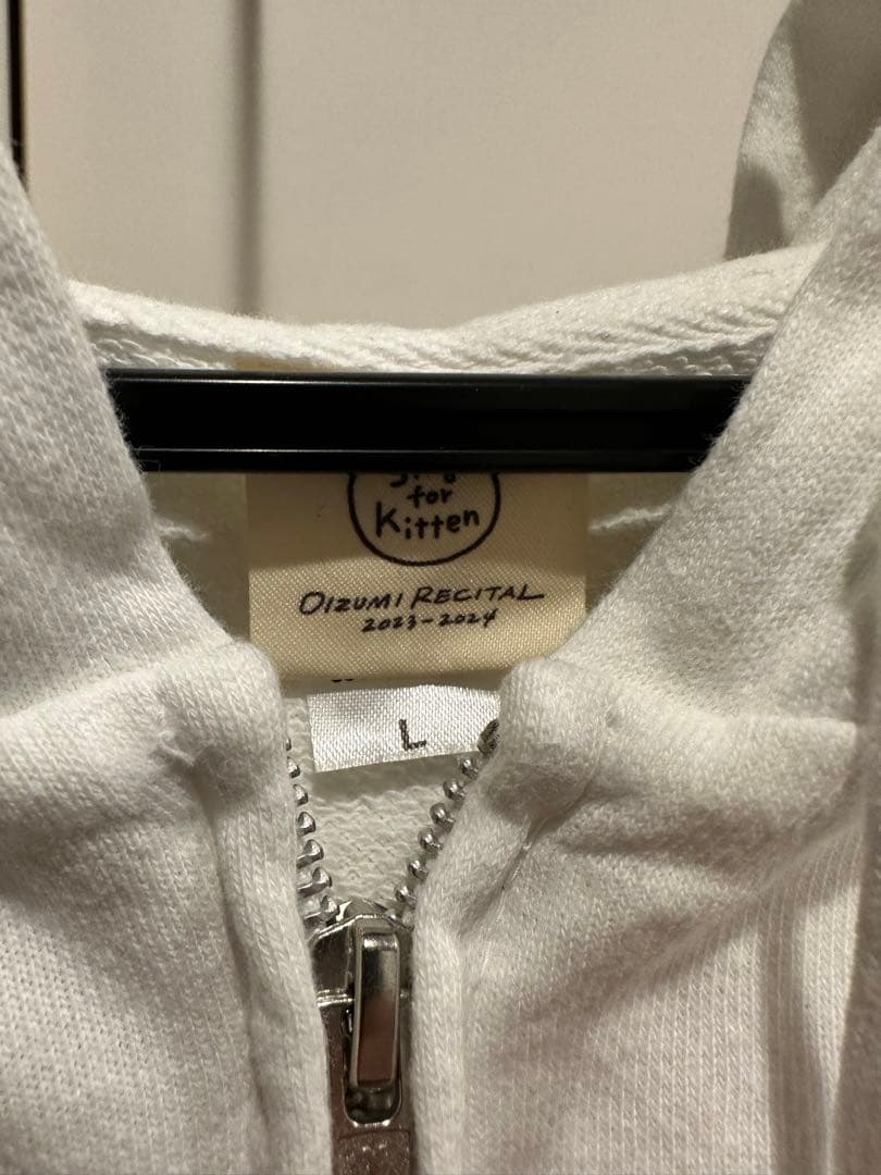 大泉洋さん リサイタル 子猫パーカ 白