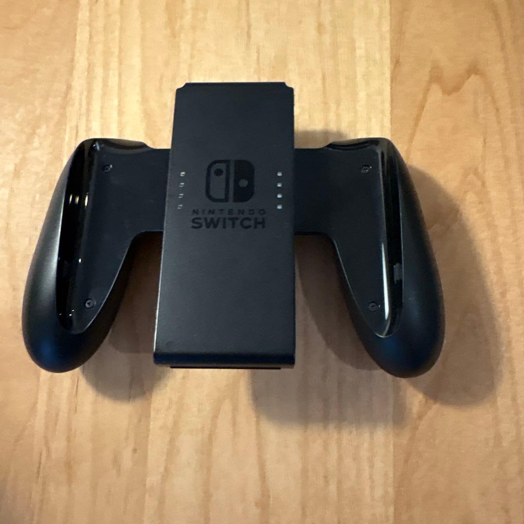 Nintendo Switch ネオンブルー/ネオンレッド 本体と付属品