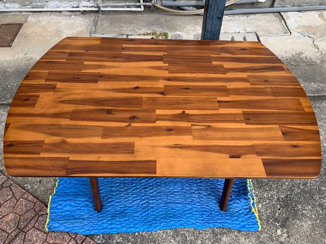 ツバメウニコ　スウェラ　ダイニングテーブル　アカシア　w1200