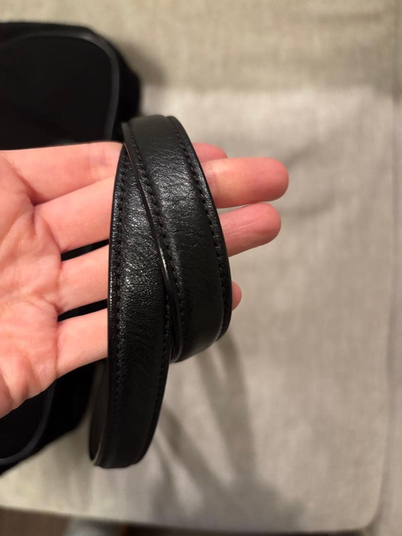 TOUT Y EST トートバッグ