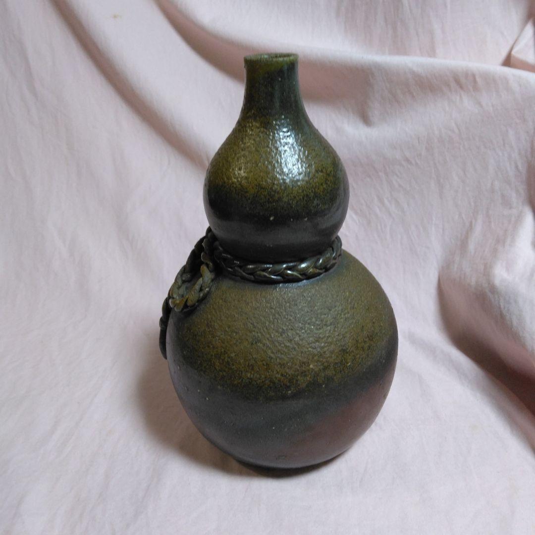 備前焼　作家物　瓢箪型　花入れ