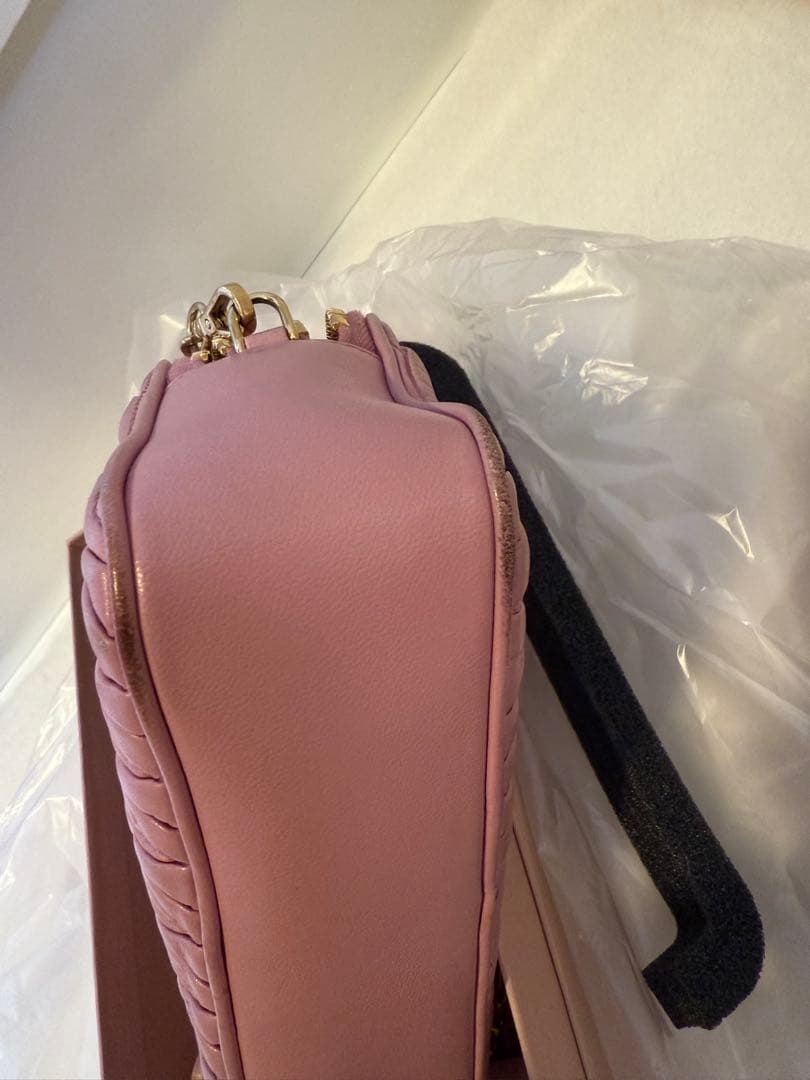 miu miu ショルダーバッグ　売り切り価格