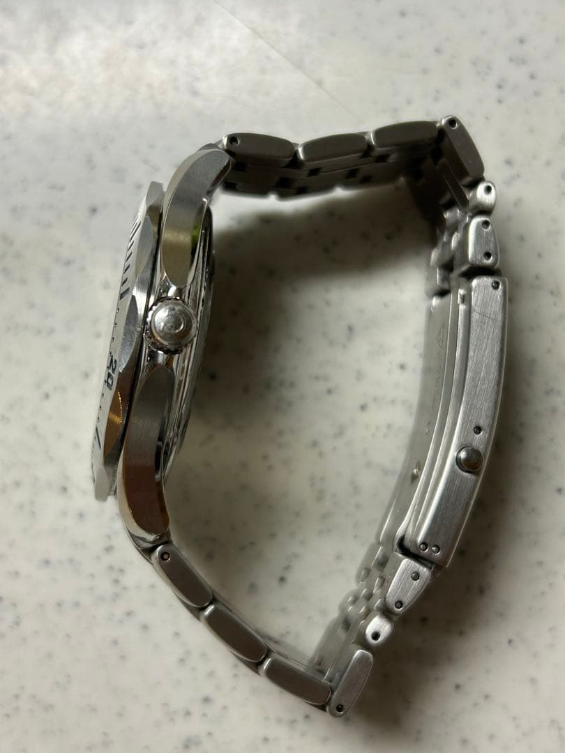 OMEGA オメガ シーマスター プロフェッショナル 300M クォーツ　中古