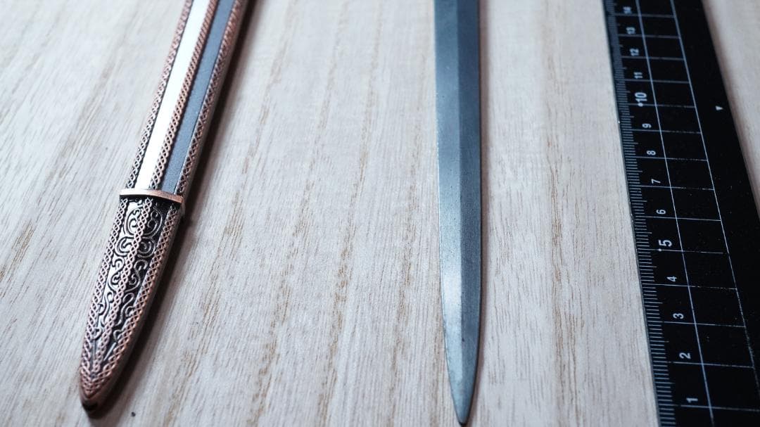 30cmカーリアの騎士剣 エルデンリング ミニ武器 キーホルダー アクセサリ