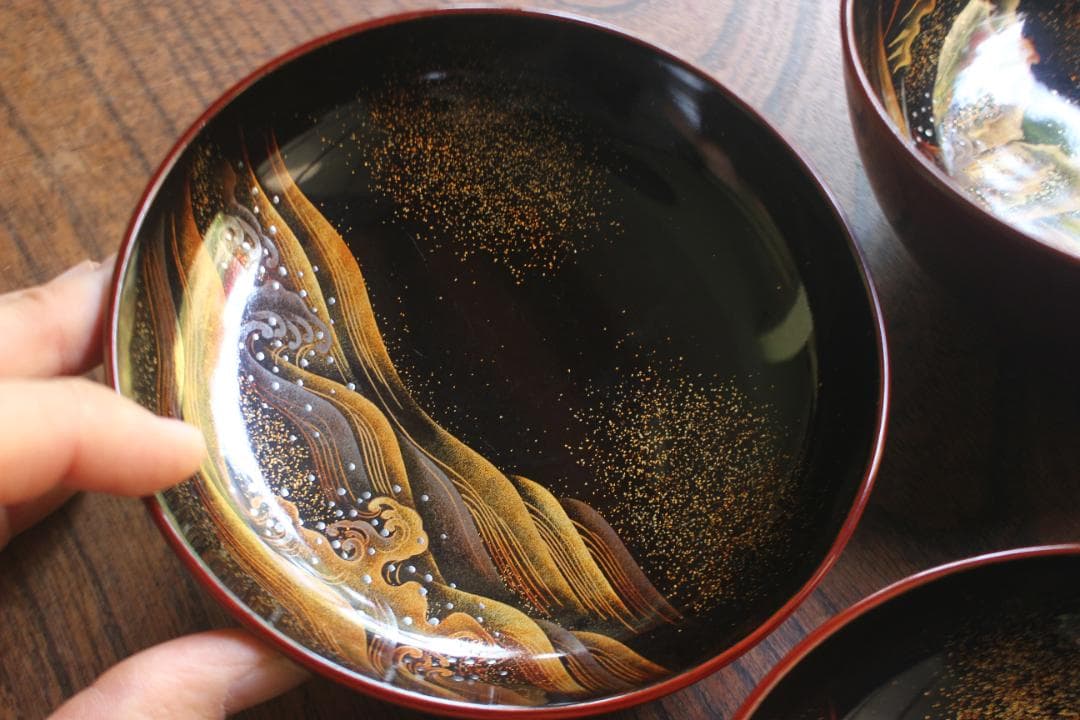 極小傷あり！時代紅溜塗に極上研ぎ出し波濤蒔絵の映えるお椀2点（検加賀蒔絵雑煮椀