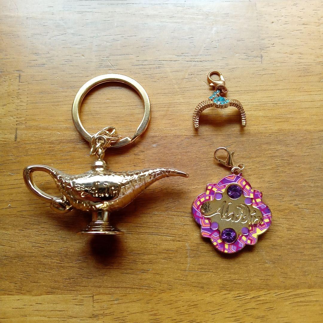 劇団四季アラジン 魔法のランプ キーホルダー チャーム セット - メルカリ