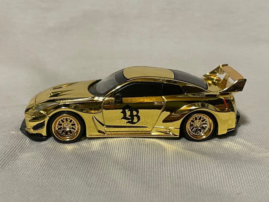 ミニカー MINI GT NISSAN 35GT-RR Ver.1 Gold Series