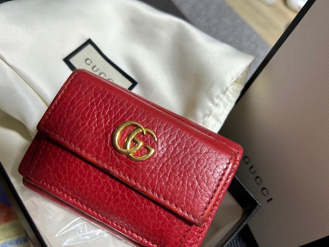 GUCCI GGマーモント 三つ折り財布
