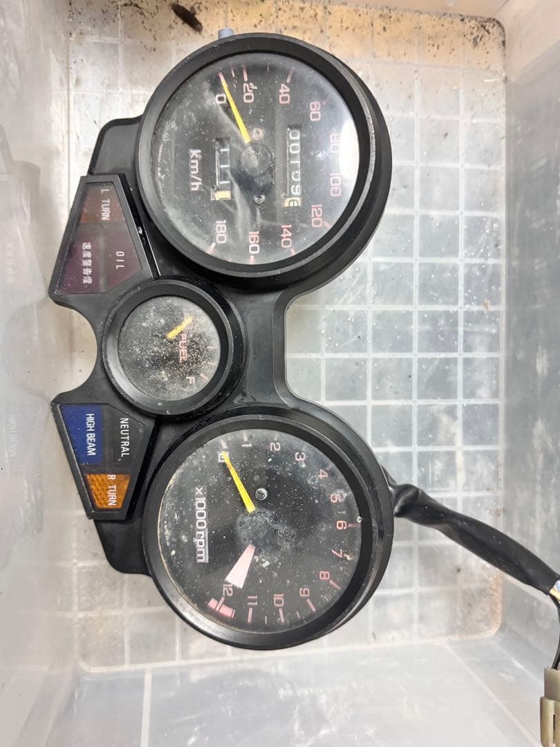 CBX400F CBX550F 国内メーター CBX400F CBX550F 1型 メーター リプロ 新品 ハーネス付き 180キロ ASSY