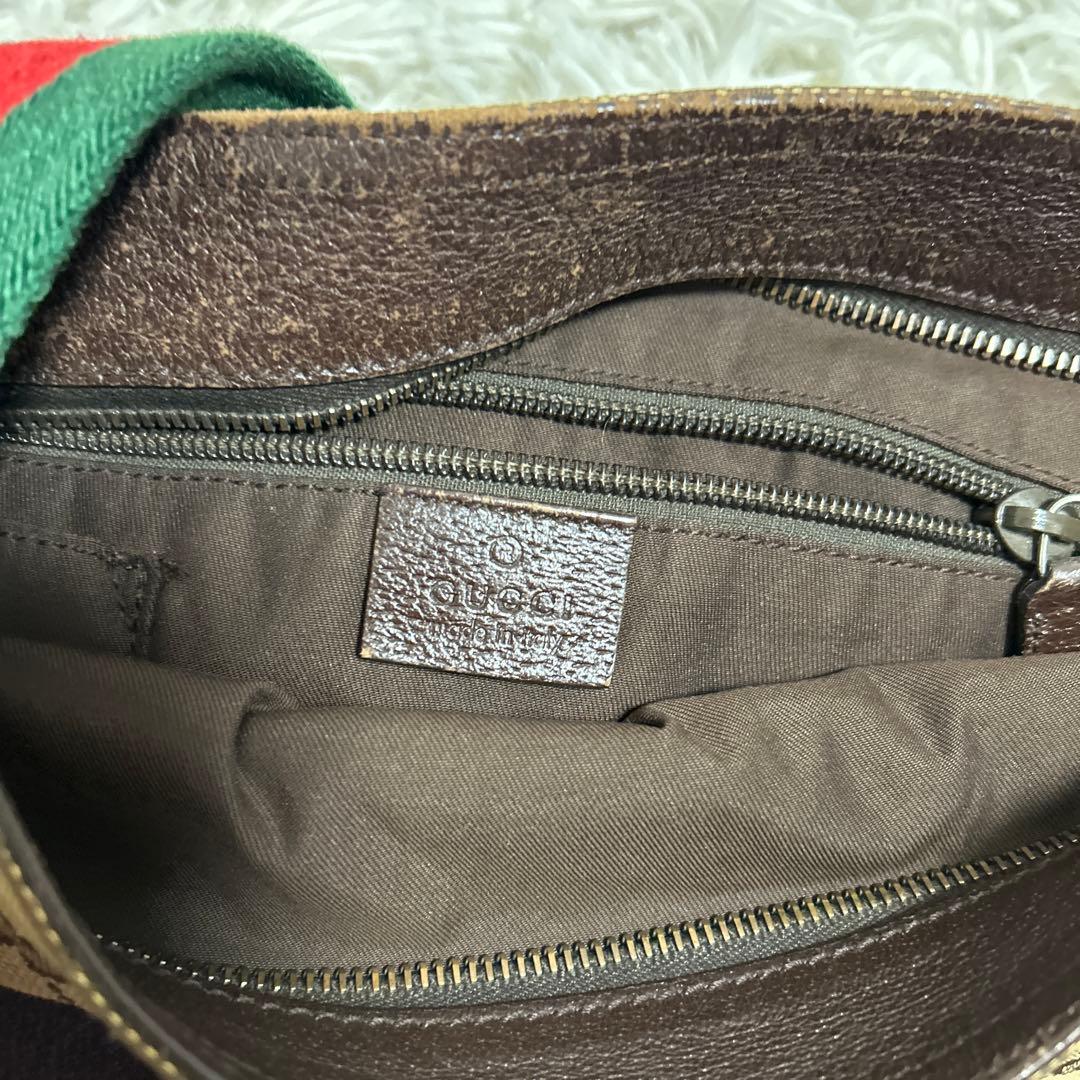 GUCCI GGキャンバス　シェリーライン ショルダーバッグ　ロゴ　レザー