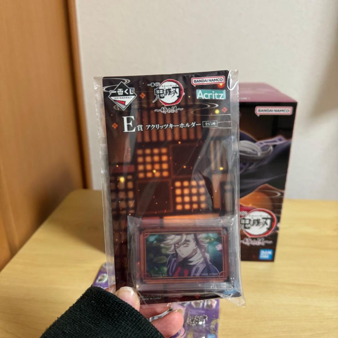 鬼滅の刃 上弦の弐 童磨 フィギュア B賞 姉の仇 雷の兄弟 E賞 F賞