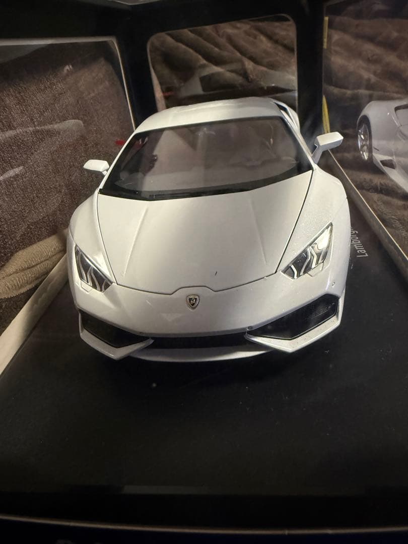 AUTOart ランボルギーニ・ウラカン LP610-4 ホワイト