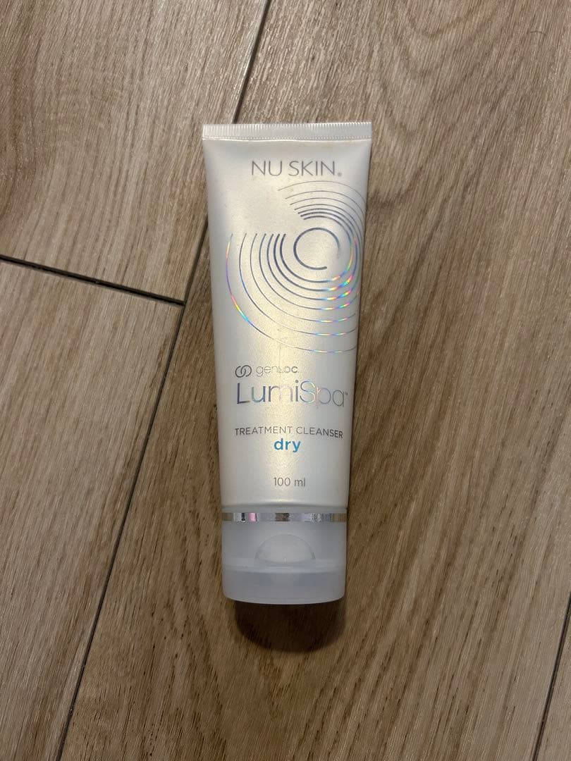 ニュースキン　ルミスパ　新品未使用のクレンザー、ヘッド付