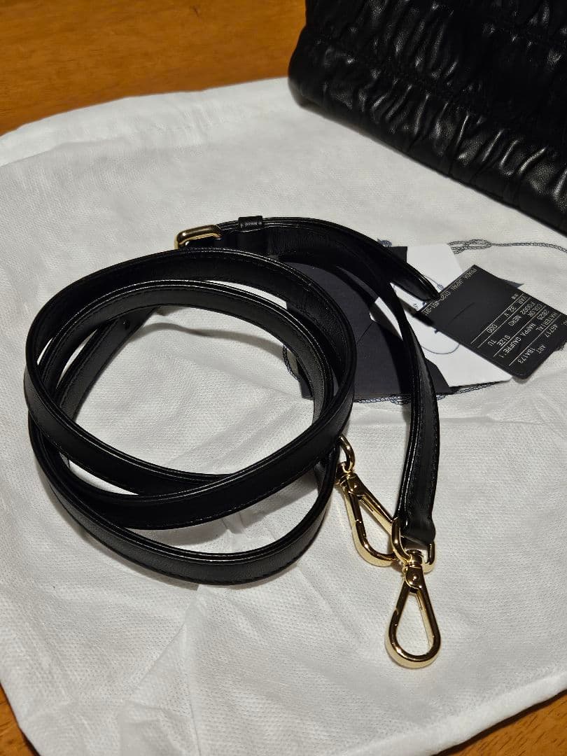 PRADA　プラダ　レザー　ハンドバッグ 2WAY ショルダーバッグ