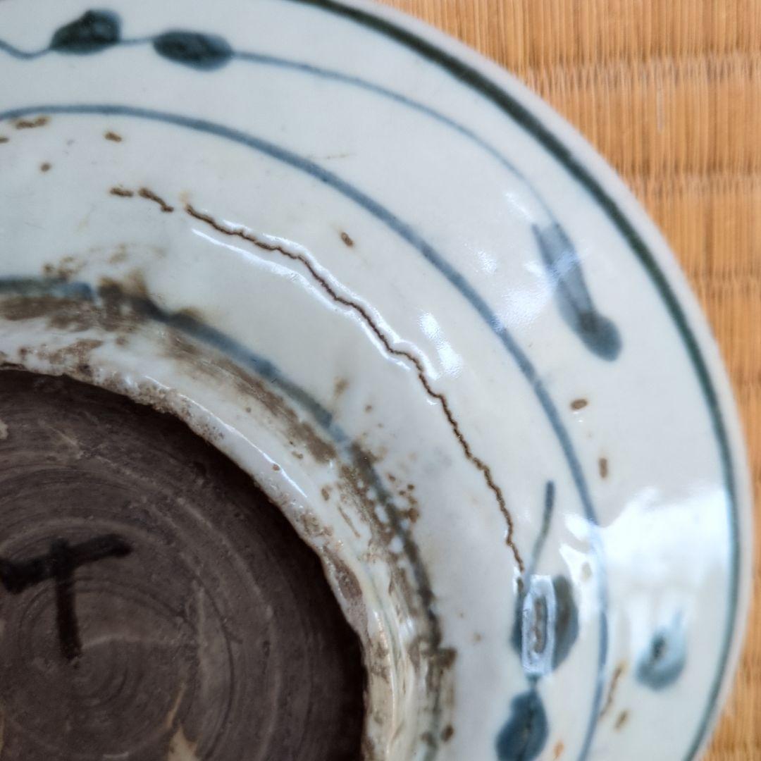 青い絵付けの陶器製平皿 呉須手 皿 骨董品