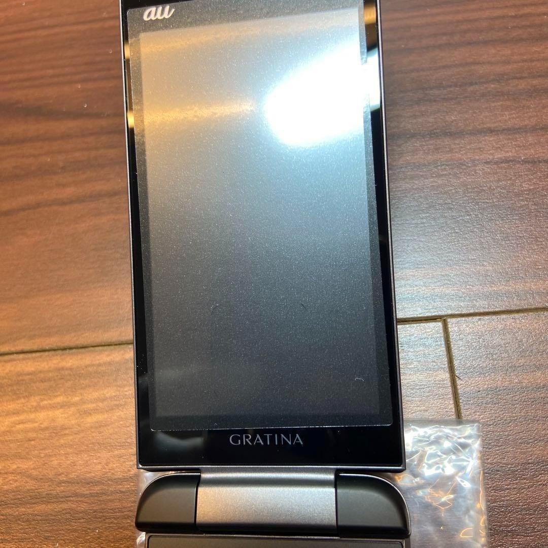 GRATINA グラティーナ KYF39SKA ガラケー ほぼ新品 3848 - メルカリ