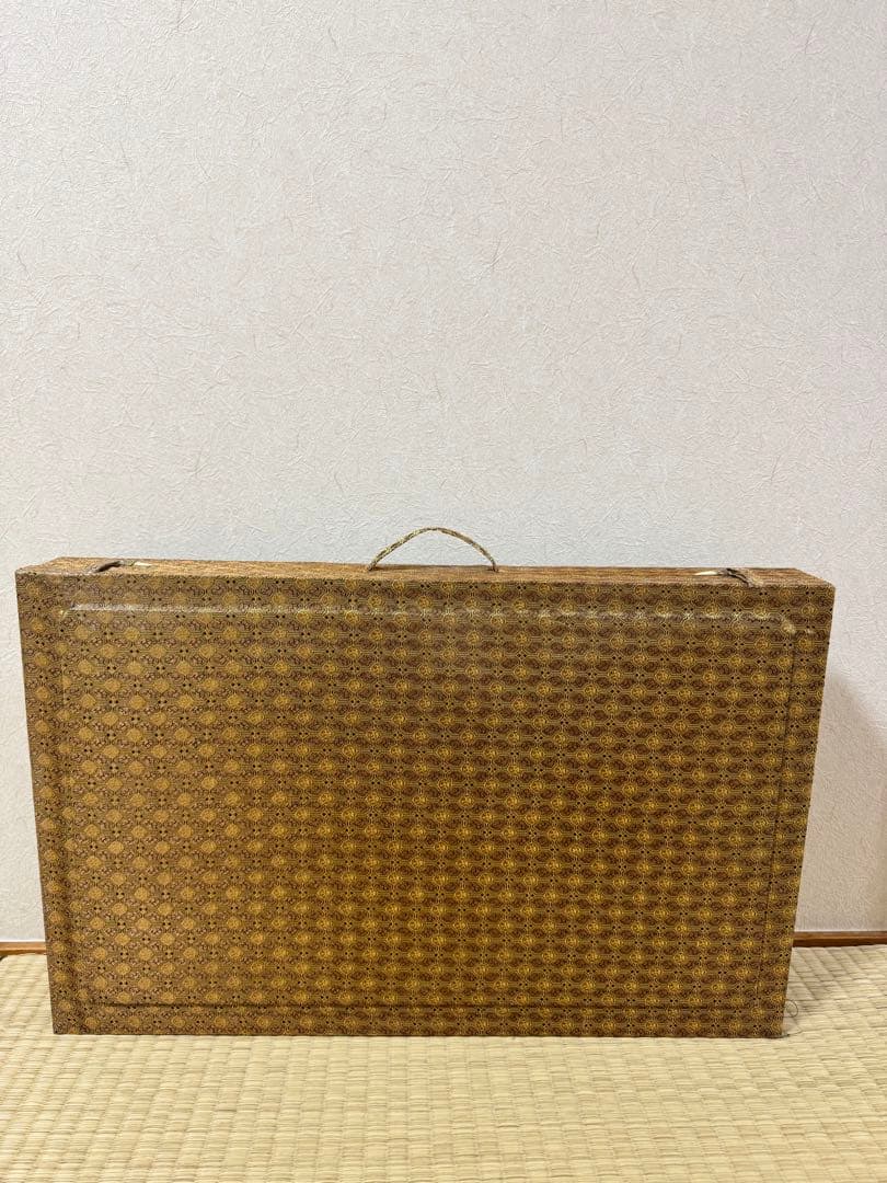 中国美術 透彫刻 軍配 高48cm幅28cm 台座・箱付 両面 団扇 - メルカリ