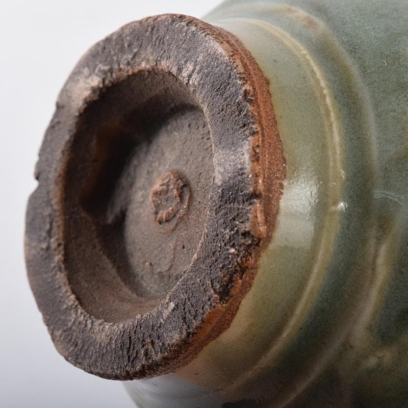 中国 青磁 花文 盃 時代箱付 M R8208