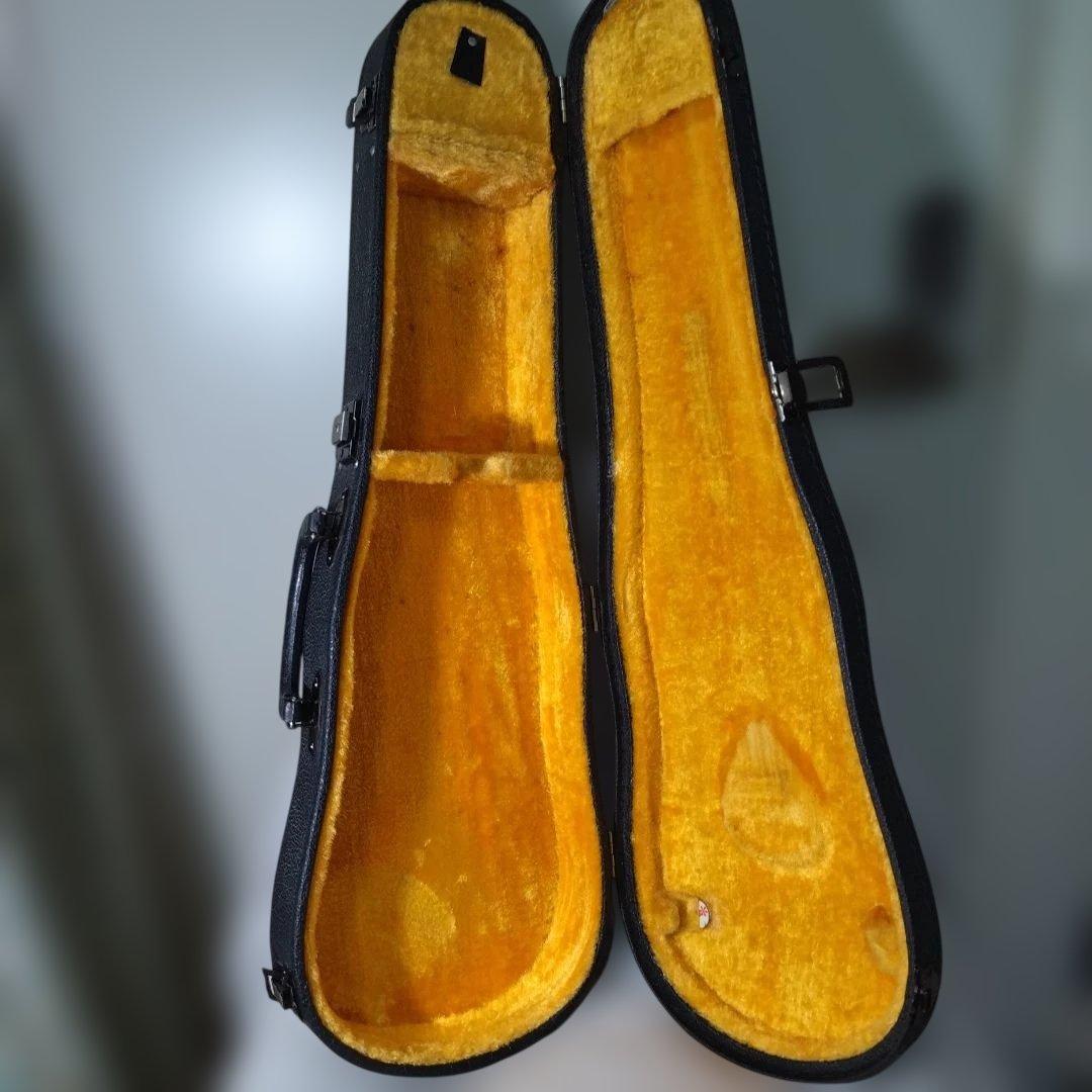 ♥特価♥7才前後の子供用♥スズキ1/4♥品番220♥弓ケ―ス松脂付き♥値引不可