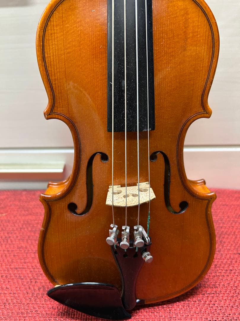 ＨＯＲＡ社　バイオリン　２０１１年　ルーマニア