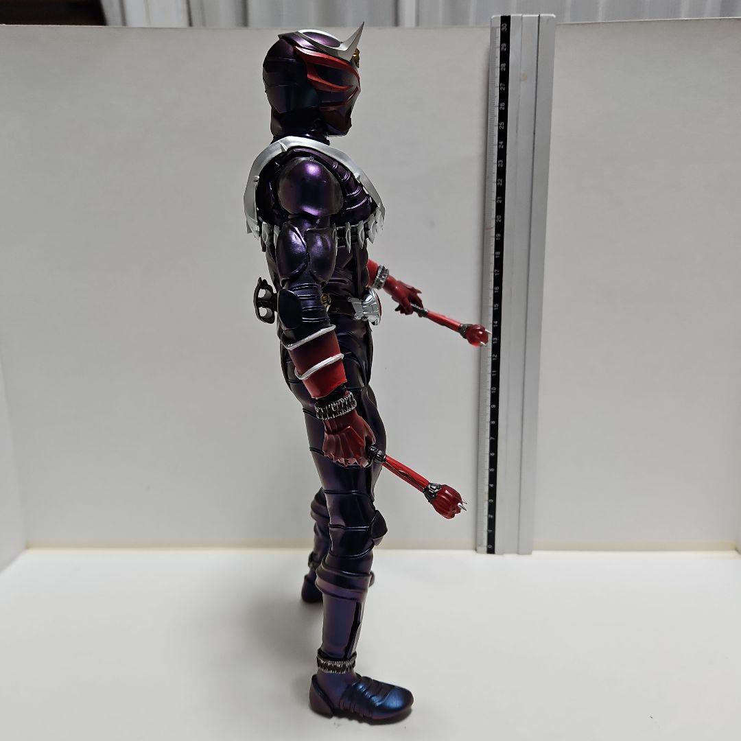 BM 仮面ライダー響鬼　フィギュア