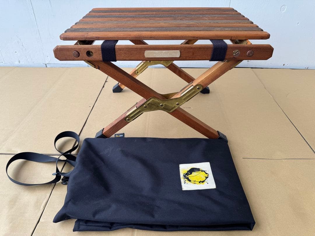 最終値下げ　 ノラズ　サイドテーブル特注品ウォールナット／ミリタリーNora's 最終値下げ ノラズ サイドテーブル特注品ウォールナット／ミリタリー