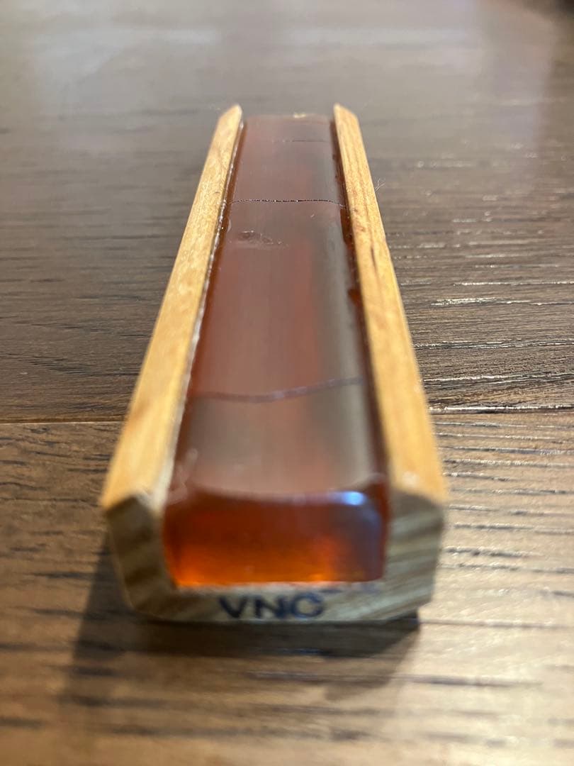 Leatherwood Bespoke VNC レザーウッド クリスプ 松脂