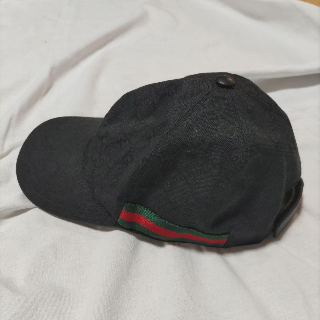 GUCCI ブラック キャップ ストライプデザイン