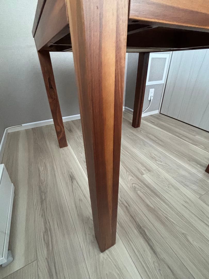 無印良品　木製テーブル　引出付　ウォールナット材　幅８０ｃｍ