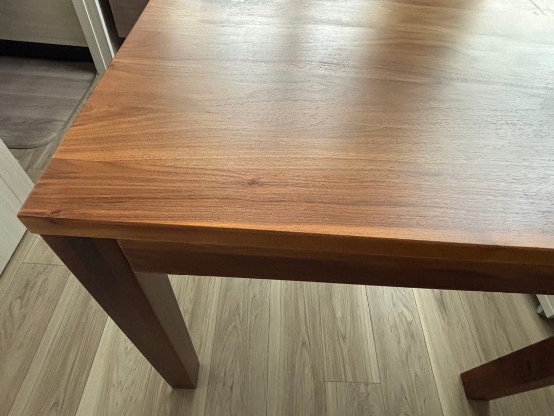 無印良品　木製テーブル　引出付　ウォールナット材　幅８０ｃｍ