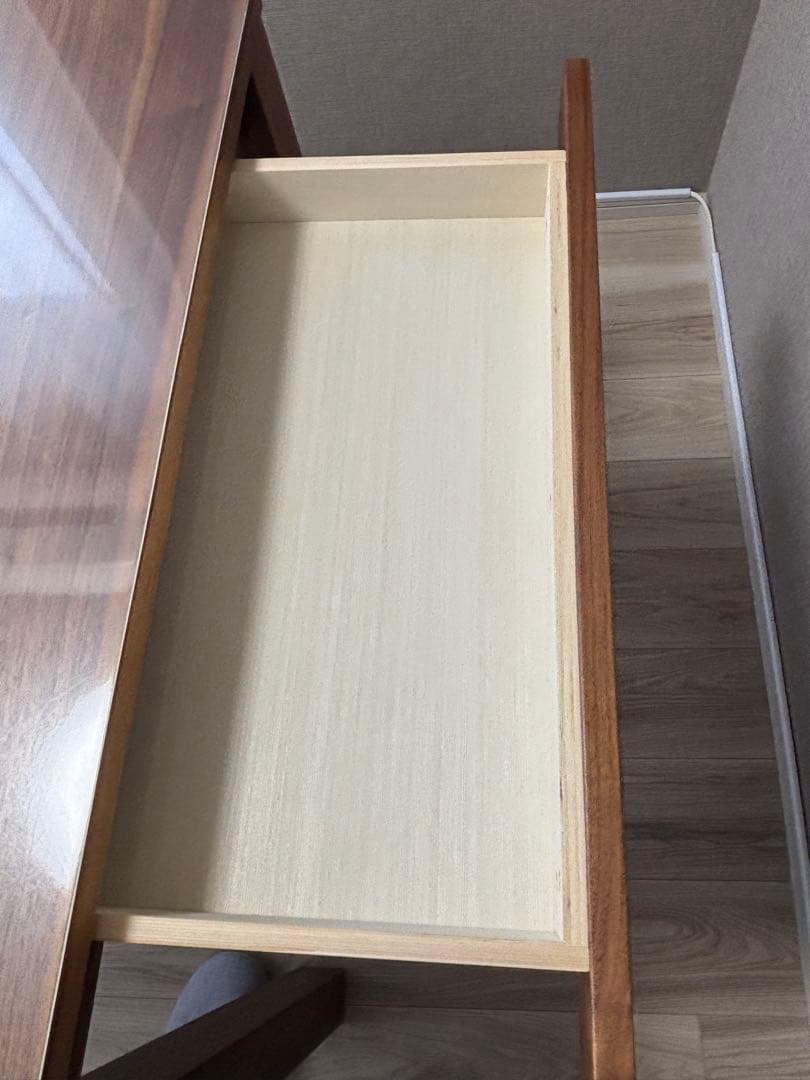 無印良品　木製テーブル　引出付　ウォールナット材　幅８０ｃｍ