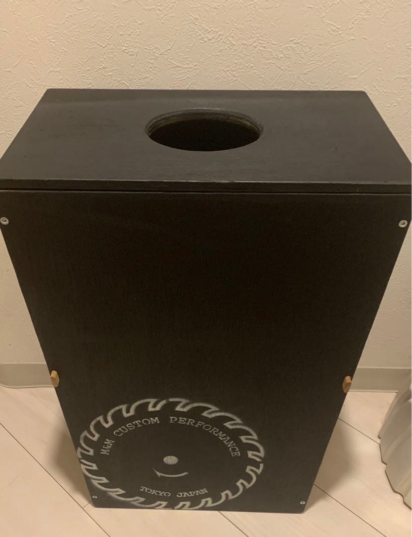 M&M CUSTOM PERFORMANCE 角型のゴミ箱 中 穴フタ付 M&M カスタム