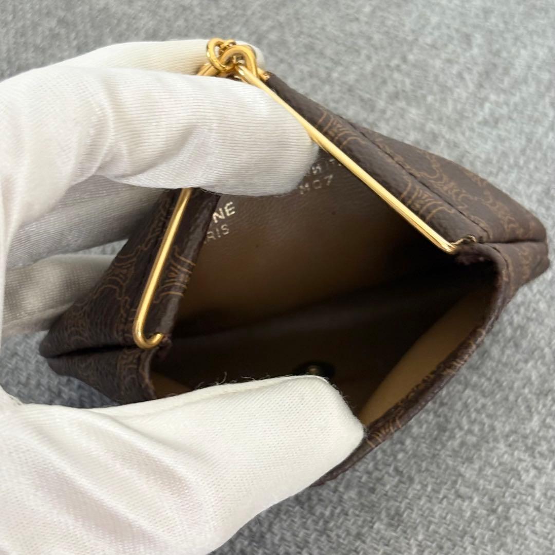 【美品】セリーヌ 三角ケース マカダム 馬車金具ブラウン小銭入れ 183