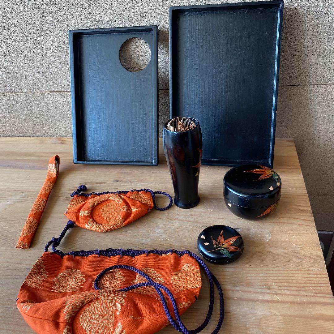 【茶道具】祥雲造　黒一閑雲錦茶箱　○