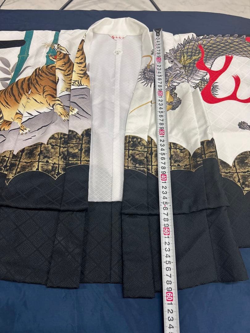 七五三5-7歳の男の子の羽織3点セットブランド:花わらべ．白と黒のグラデーション