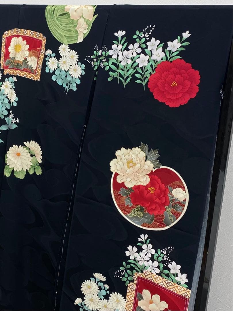 振袖 仮絵羽 刺繍 銀駒 金彩 紋意匠 牡丹 正絹 未仕立て品 八