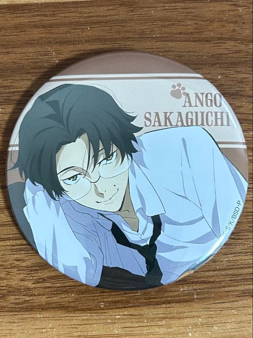 文豪ストレイドッグス 坂口安吾 猫まみれ 缶バッジ - メルカリ