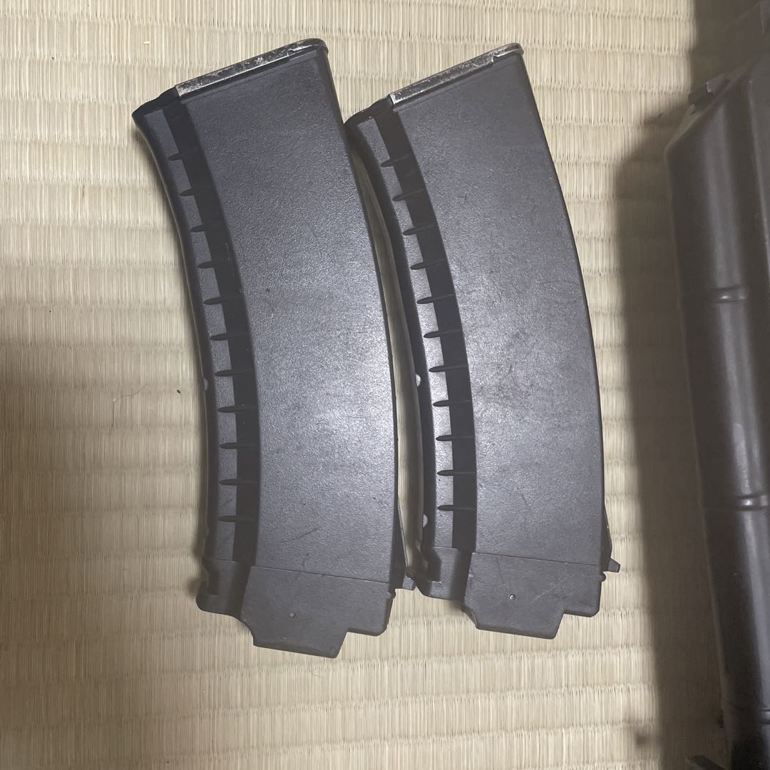東京マルイ製ak102 マガジン2本付