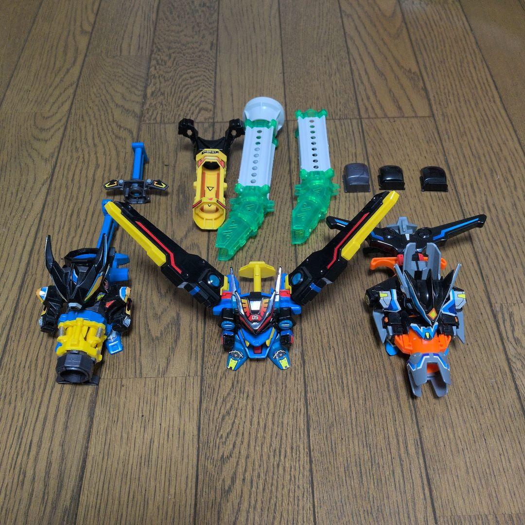 当時品】ビーダマン まとめ売り - メルカリ