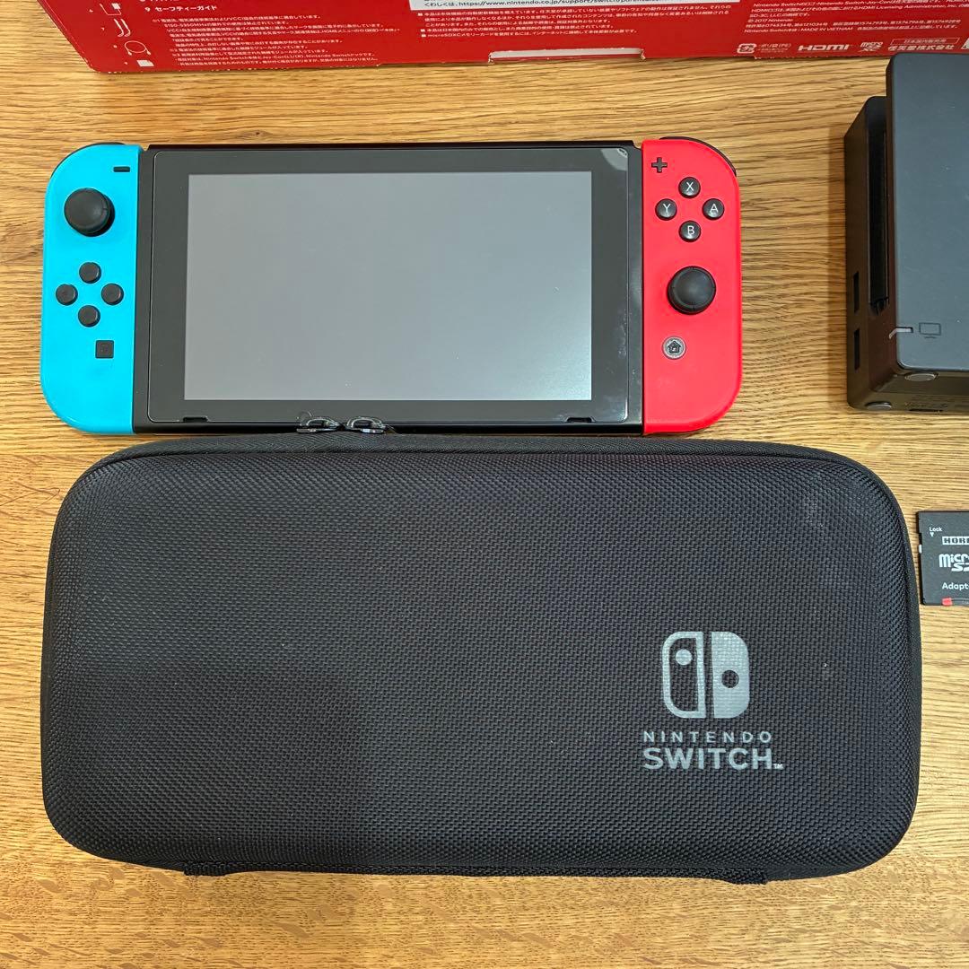 ヒロ様◯NintendoSwitch 本体 ネオンブルー/ネオンレッド