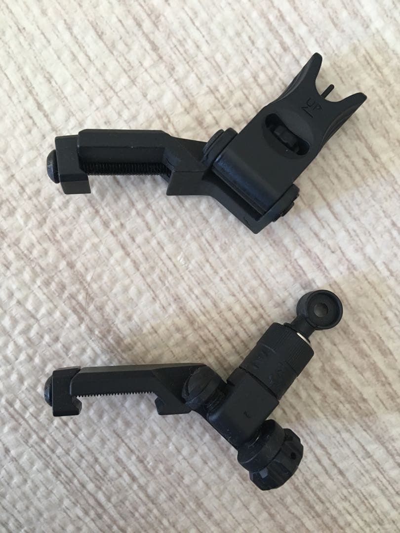 ARES 45° オフセットサイト KACタイプ KAC タイプ 45度 オフセット 折りたたみ サイトセット BK | エアガン