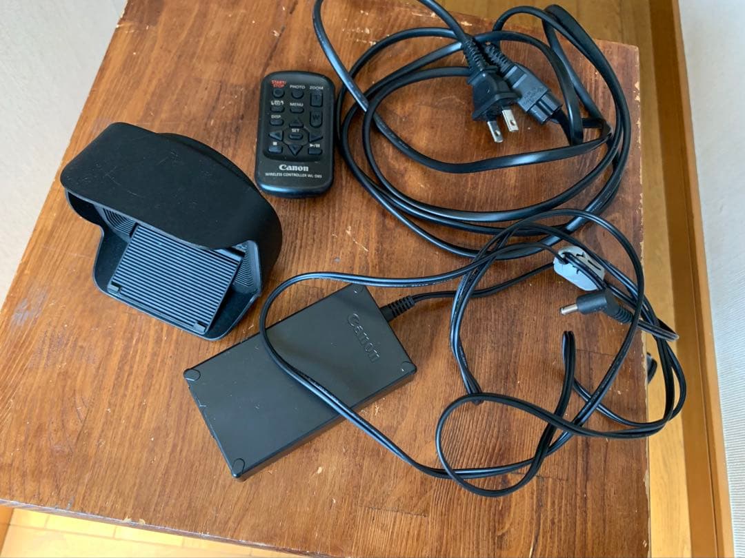 CANON XA35 動作品 ハンドルユニットHDU-1付