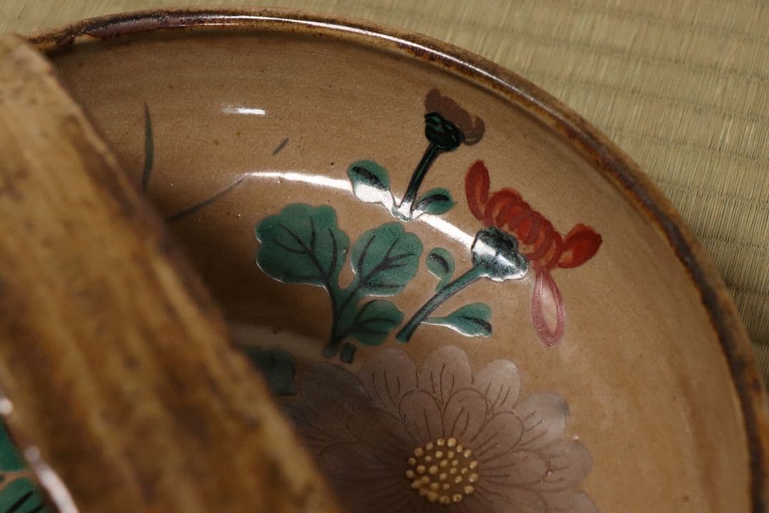 乾山焼 三代乾山 菊図 手付菓子器 木箱 陶芸 草花 鉢 時代【MA480】