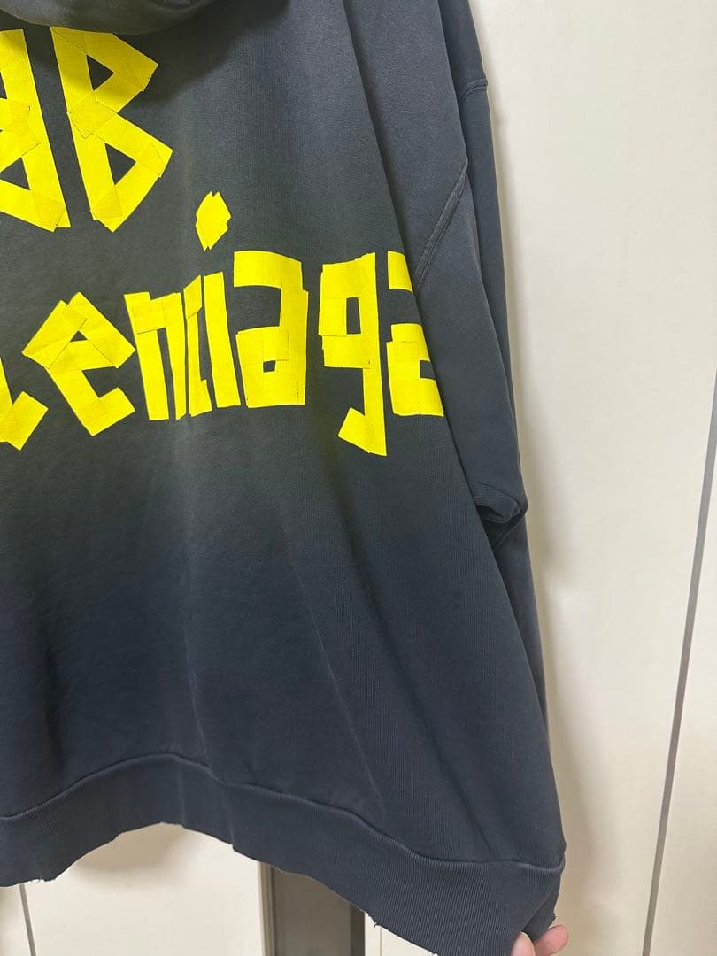 トップス 23ss TapeType Ripped PocketZip-Up Hoodie