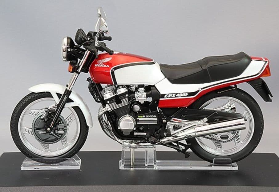 アオシマ スカイネット 1/12 ホンダ CBX400F パールキャンディレッド
