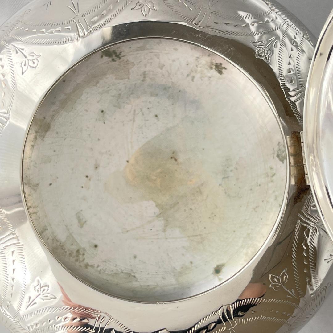 英国】 ビクトリアンのティーポット【シルバープレート】綺麗！！